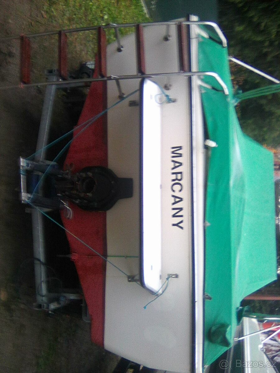 Prodám motorový člun Glastron V-214 - 3