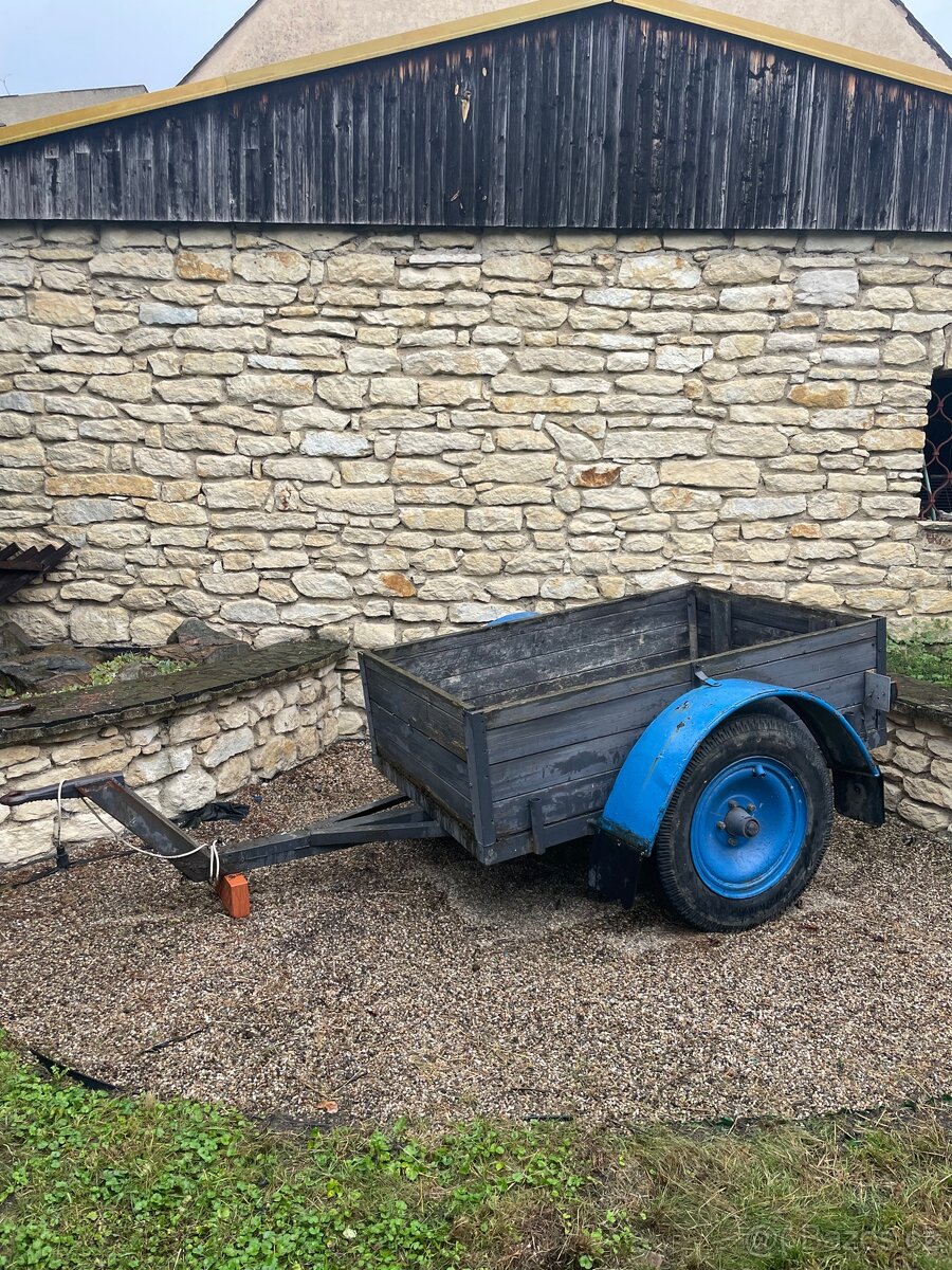 Dvoukolák - valník za traktor - 3