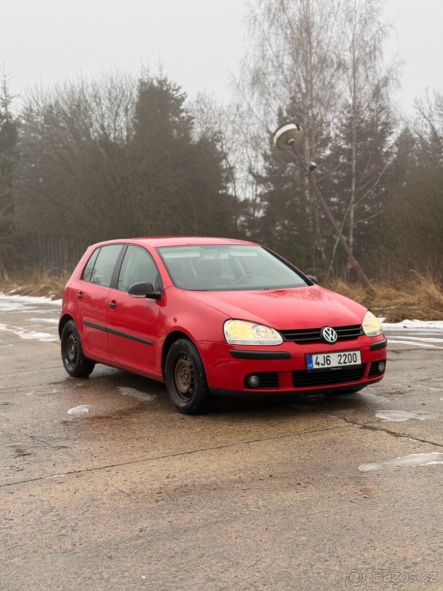 Volkswagen Golf V 1.4 55kW - 3