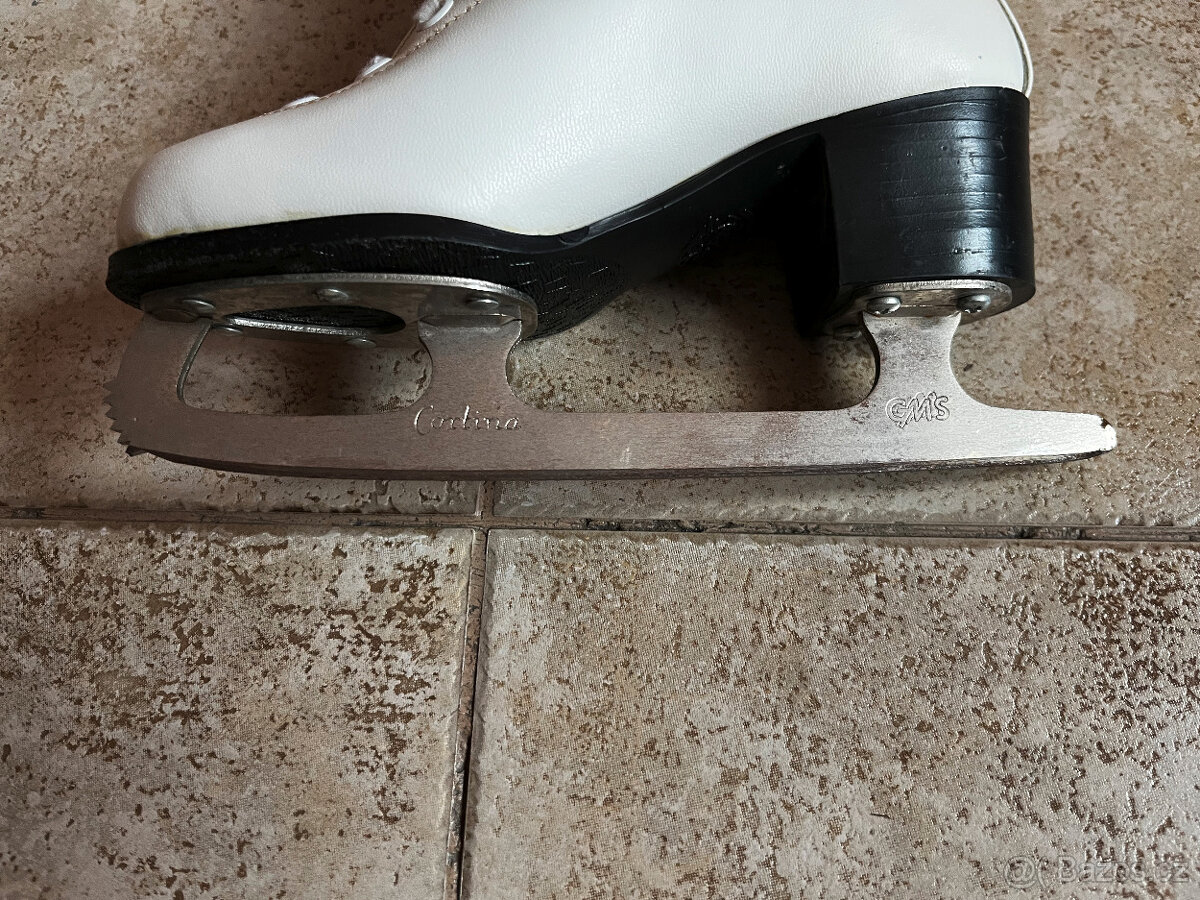 Brusle dětské dívčí vel. 32 - 3