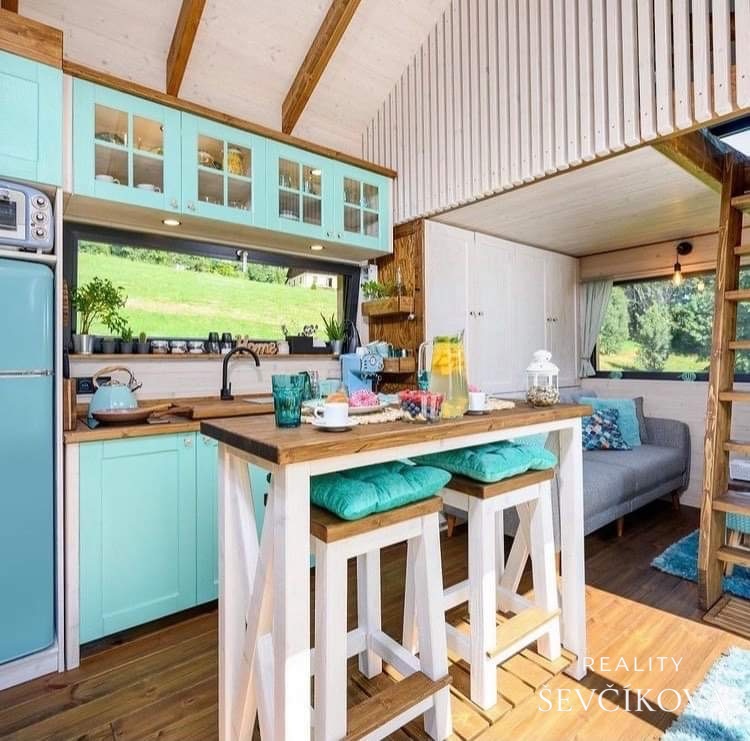 Kompletně zařízený tiny house s terasou v Boho stylu, 22 m2 - 3