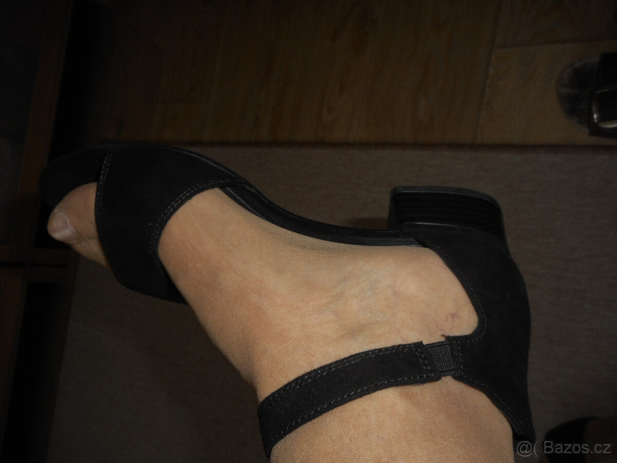 Černé sandály - 3