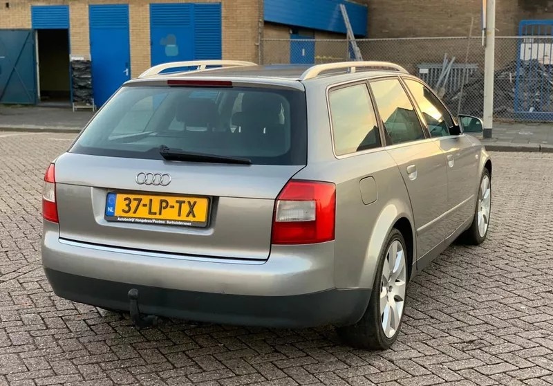 AUDI A4 1.9TDI AVANT - 3