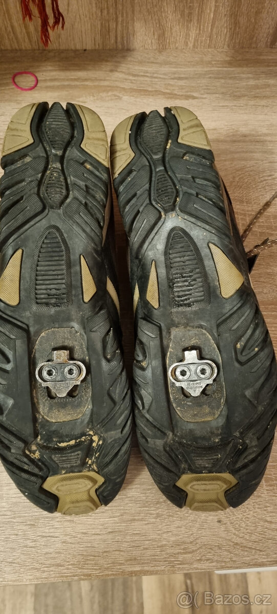 Cyklotretry Shimano MT42 - 3