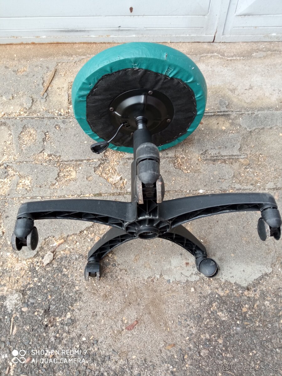 Otočná stolička - 3