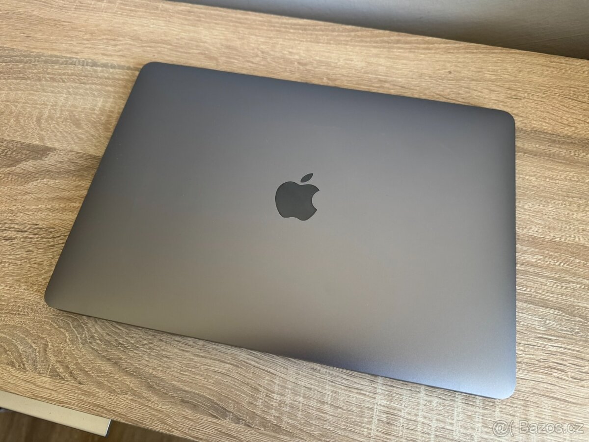 Apple MacBook Air M1 (8 GB / 256 GB) - 3