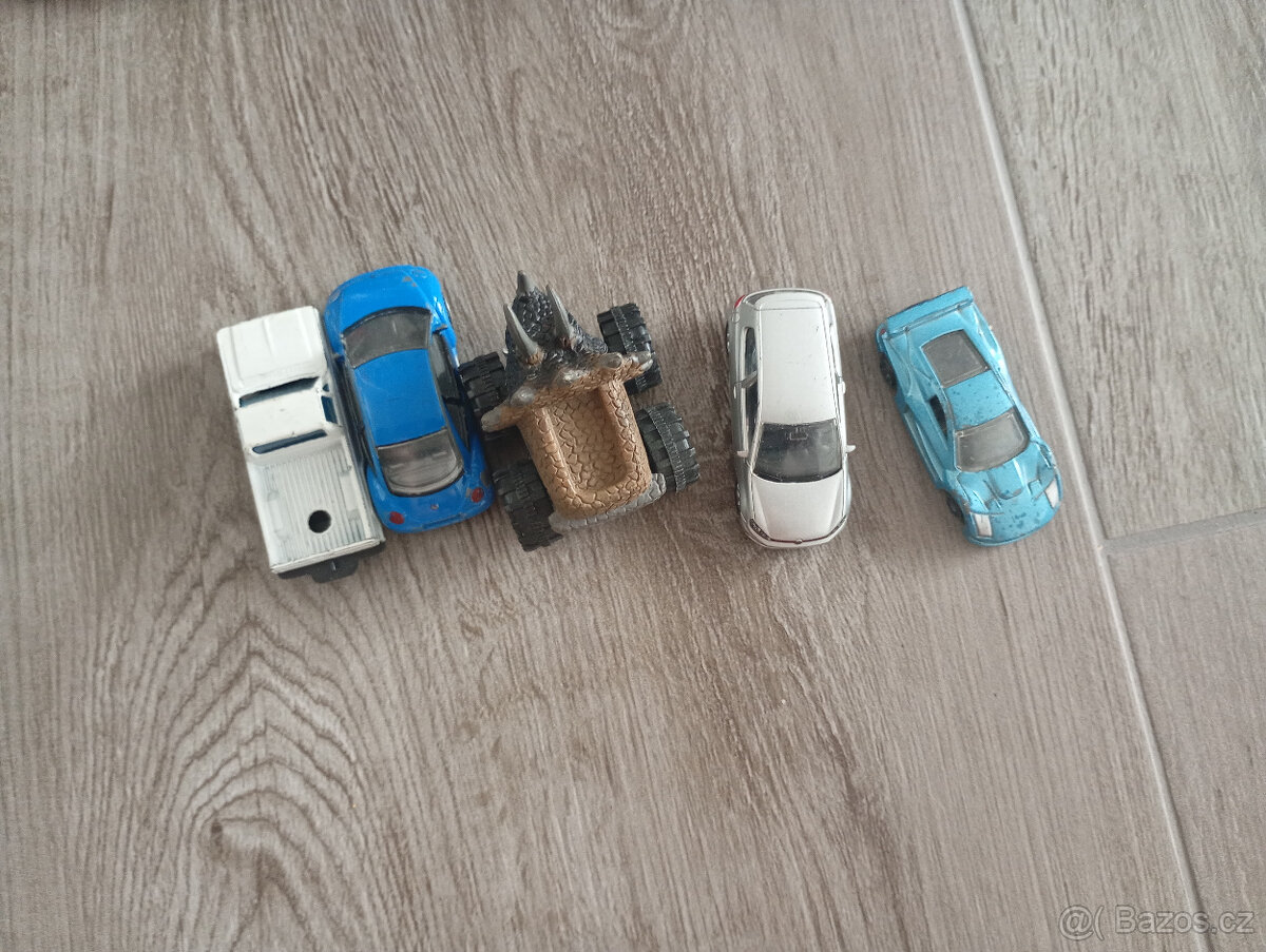 Hotwheels autíčka - 3