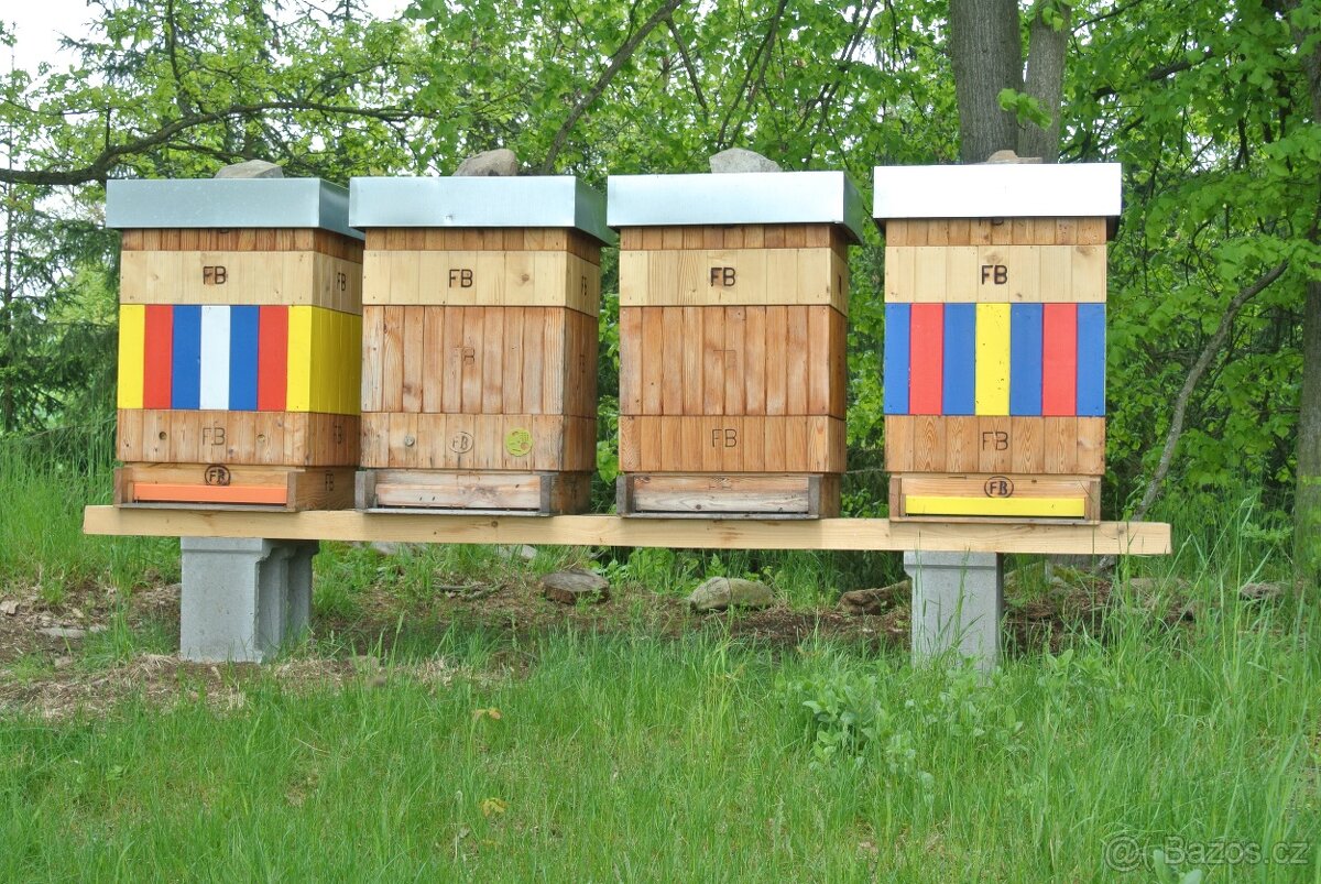 Medovicový med - 3