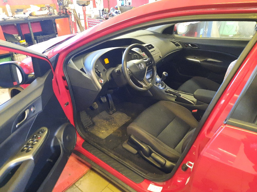 Náhradní díly Honda Civic 1.8 facelift - 3