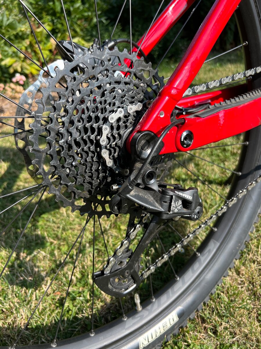 Scott Strike eRIDE 930 – model 2022 | Bosch Performance CX 8 - 3