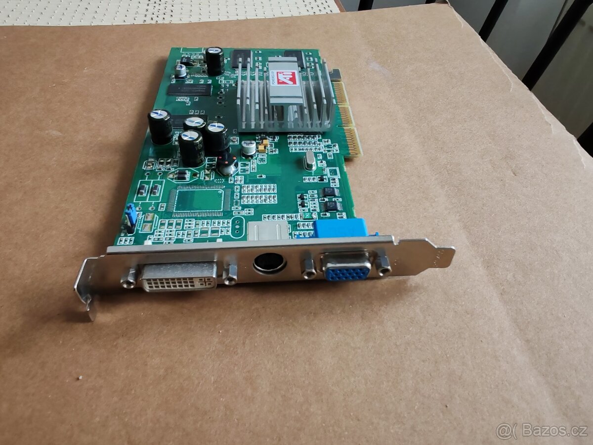 Grafická karta, Radeon 9000 64m ddr tvo - 3