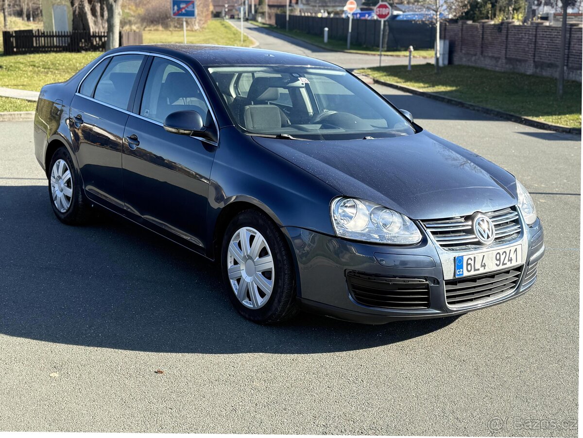 VW Jetta 2.0tdi 100kW •Najeto 261TKM•PůvodČR• - 3