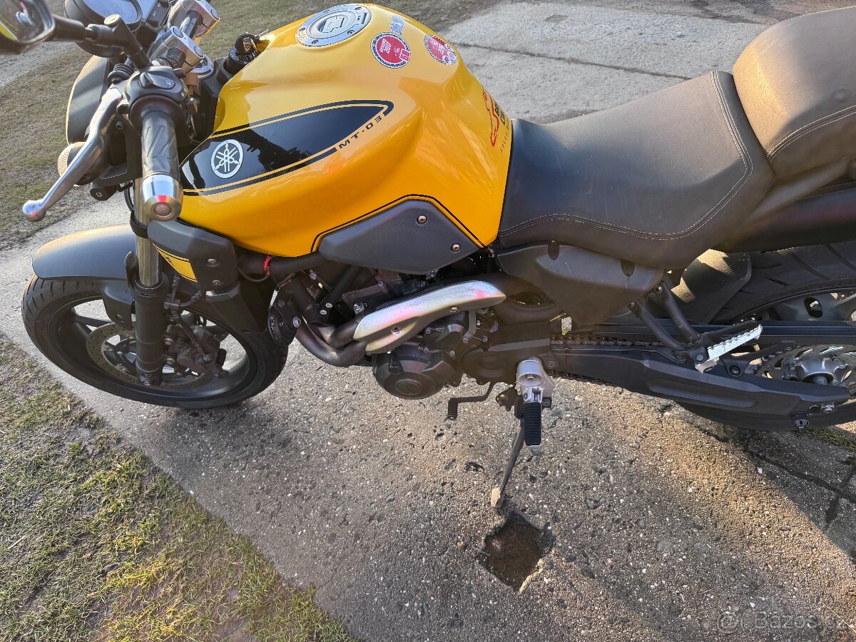 Yamaha RM02 - 3