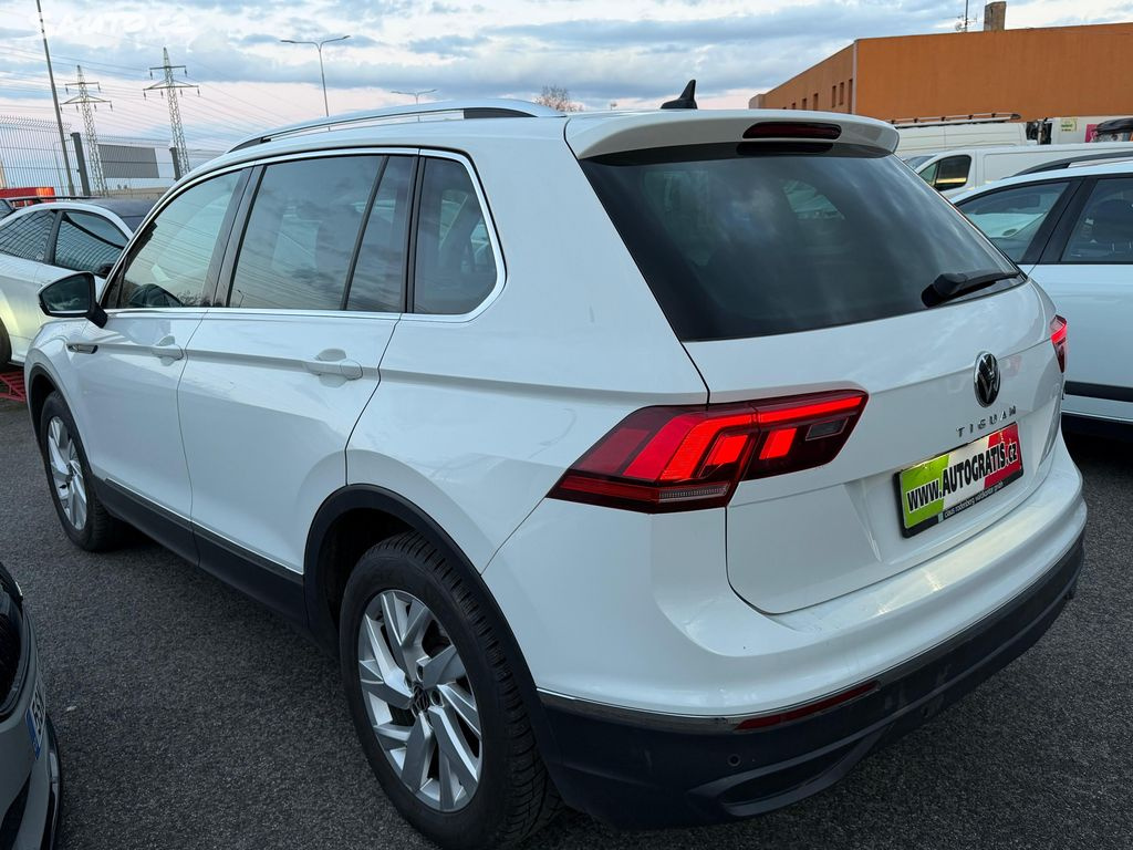 Volkswagen Tiguan, 2.0TDI-4X4-DSG-VIRTUALDPH - 3