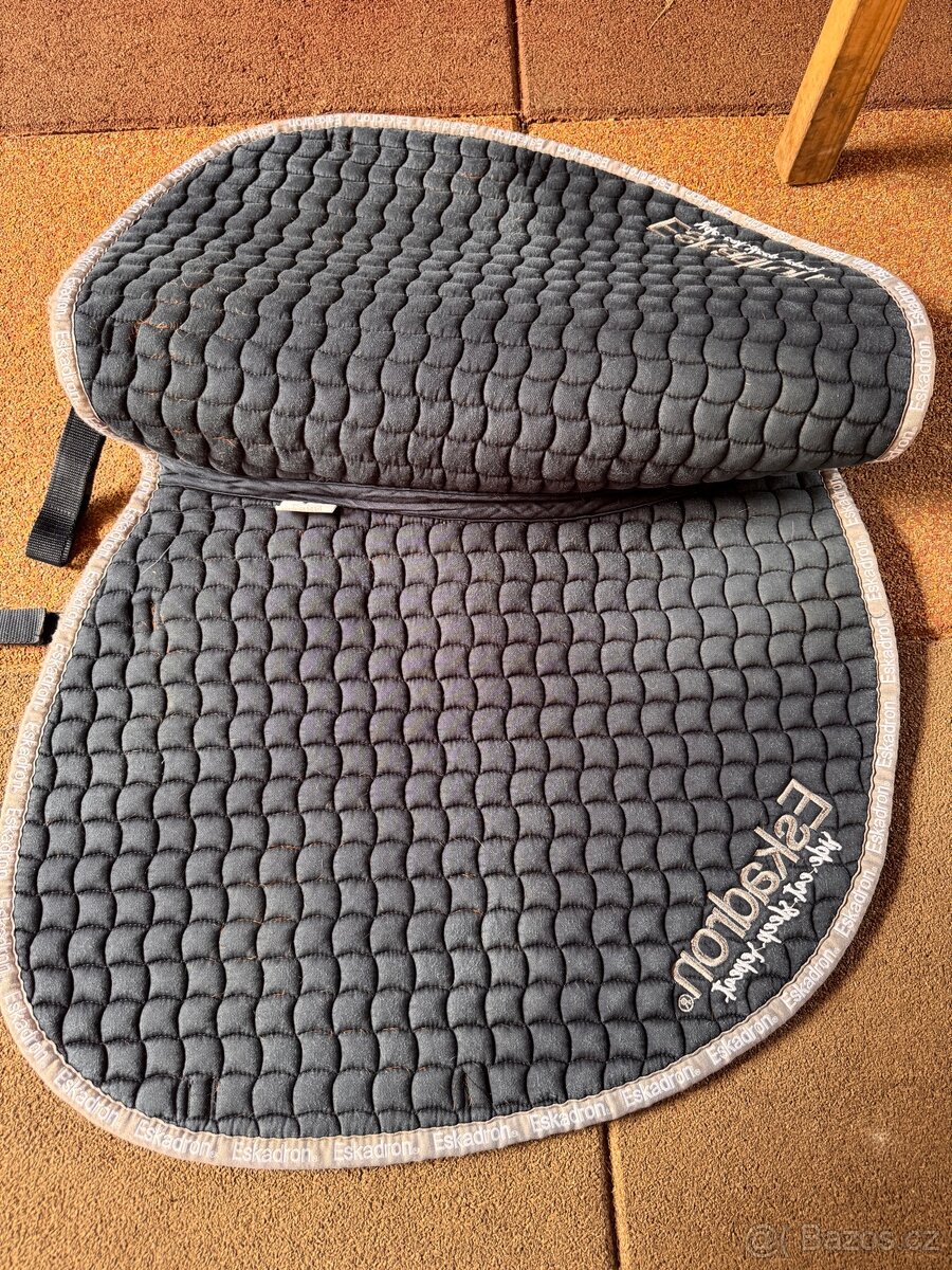 Černá sada Eskadron, Equiline, HV polo - 3