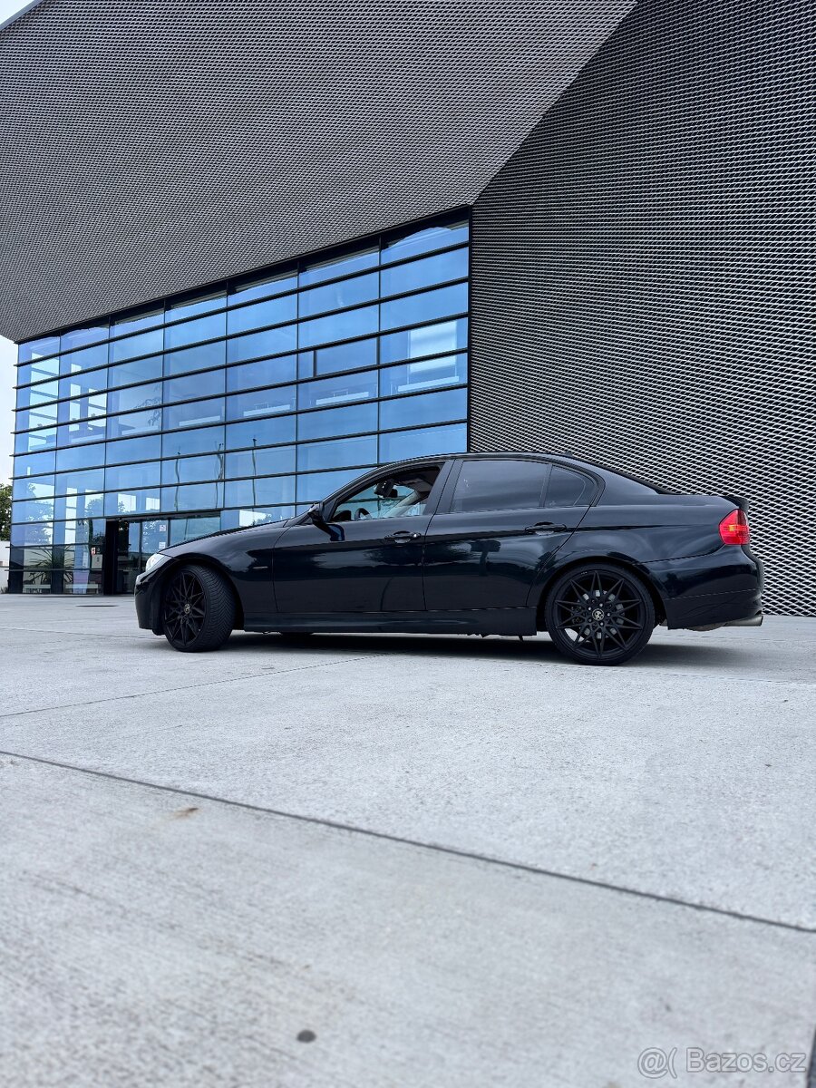 BMW E90 - 3