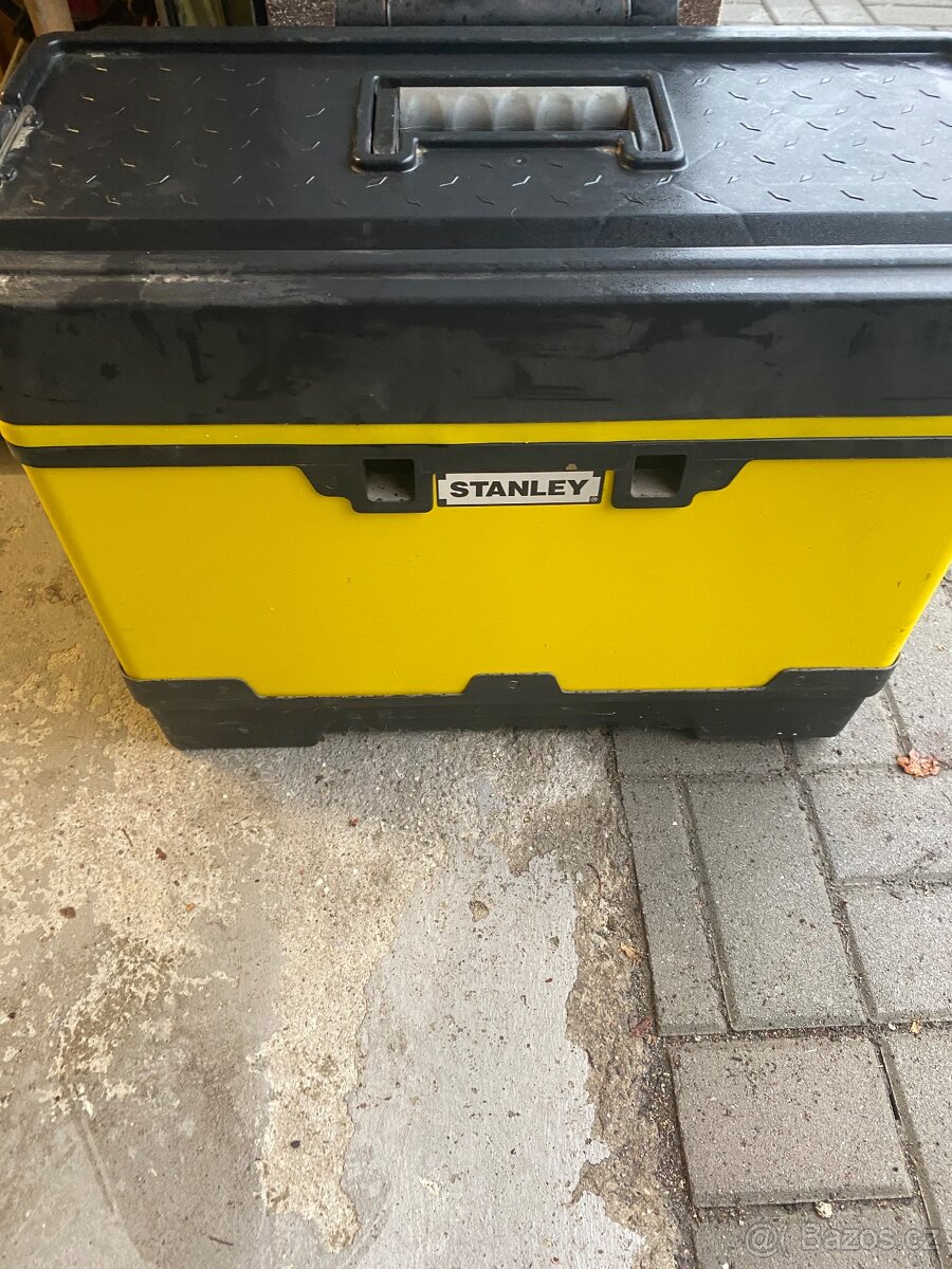 Stanley box - 3