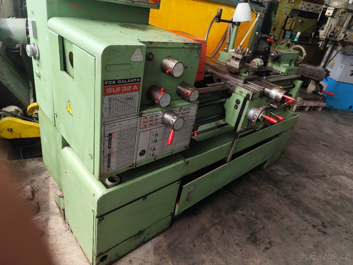 Soustruh SUI 32 A - 3