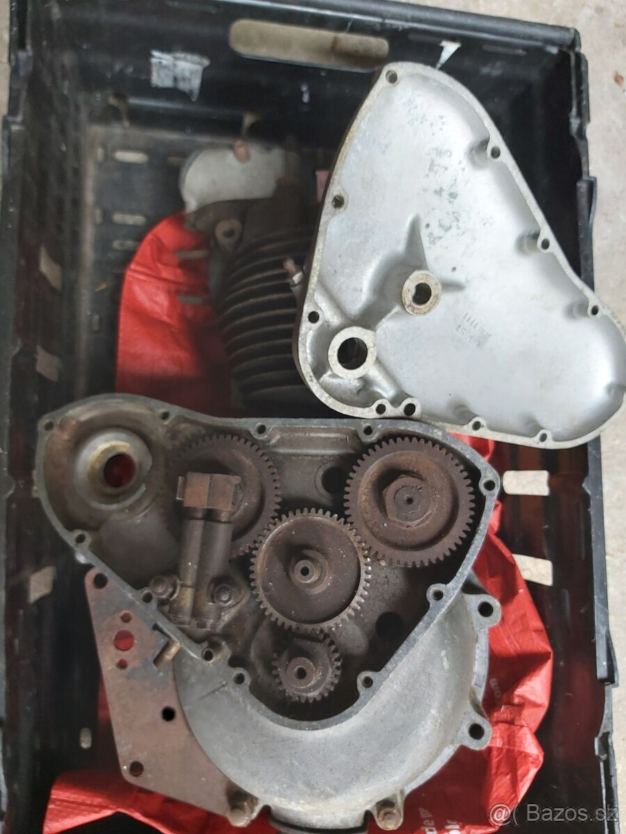 motor Triumph Tiger T100 rok 1939 - 3