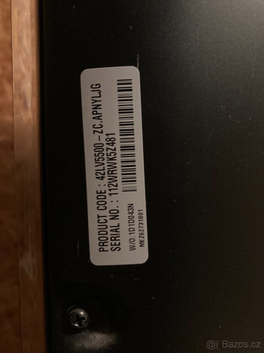 smart televize LG 42LV5500 - 3