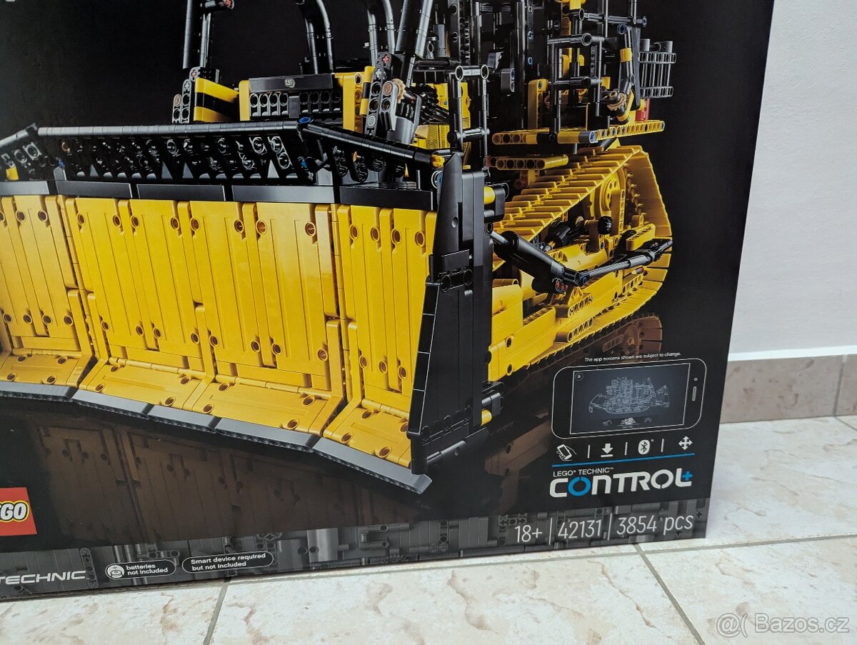 LEGO Technic 42131 Buldozer Cat D11 - 3