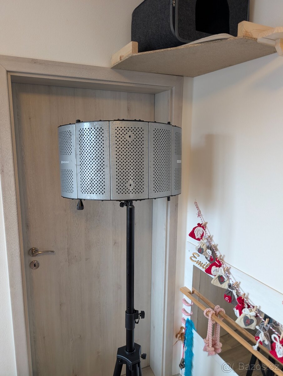 Akustický paravan+Zvuková karta+sluchátka+popfilter+stojan - 3