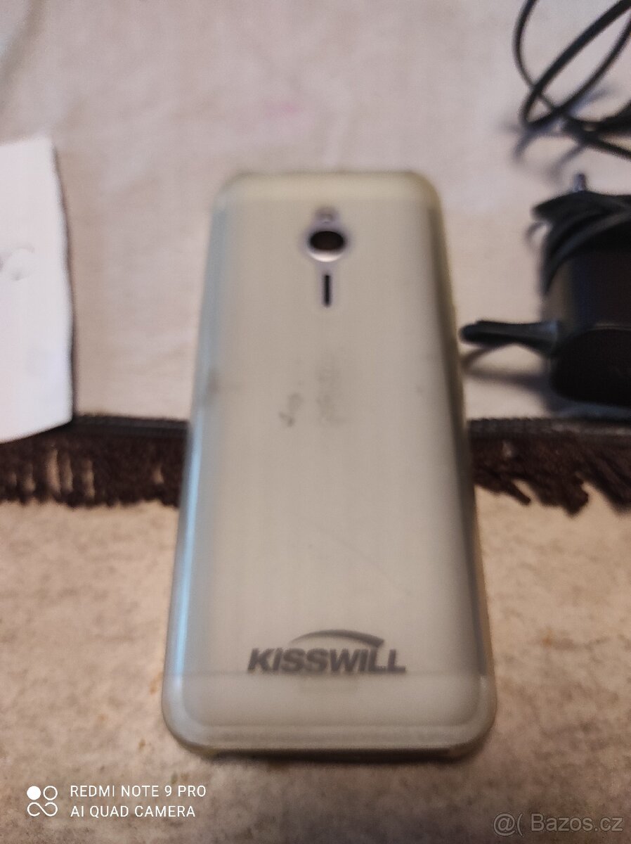 Mobilní telefon Nokia - 3