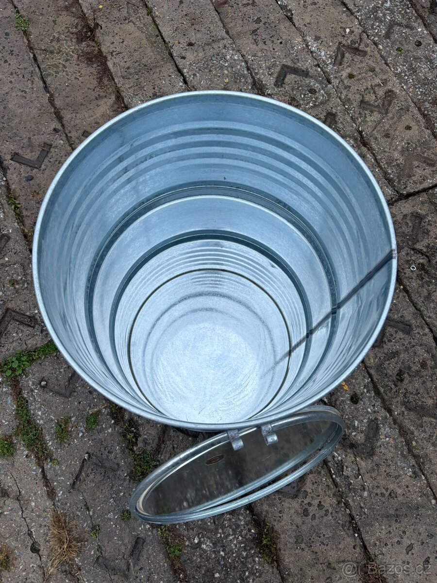 Pozinkované plechové sudy 200L - 3