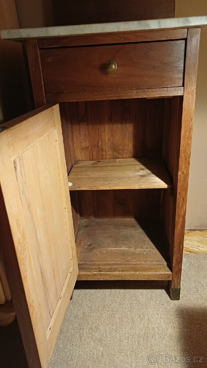 Staré noční stolky 2x - 3