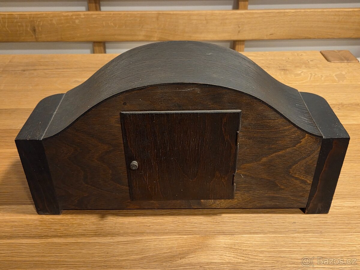 Staré mechanické hodiny - 3