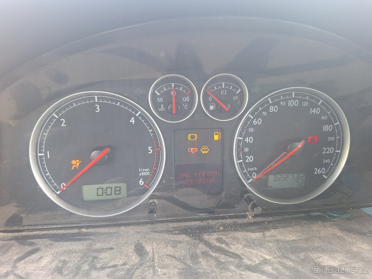 Budíky VW Sharan - 3