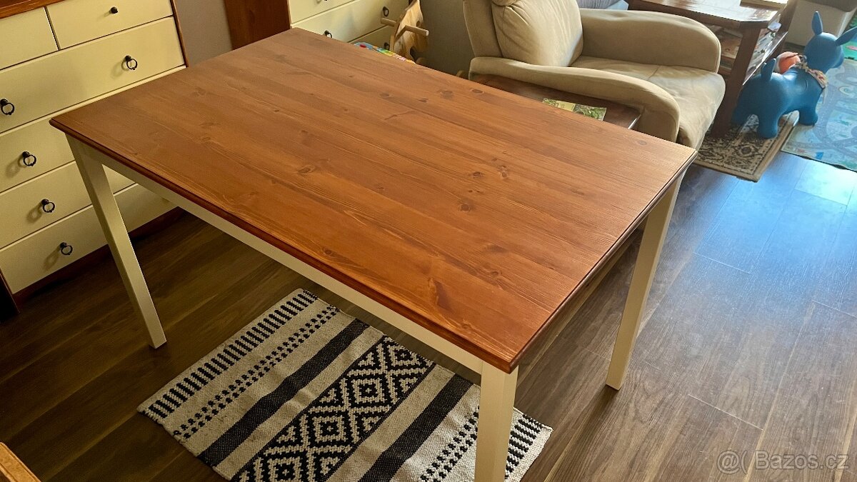 Jidelni stul - masiv - 3