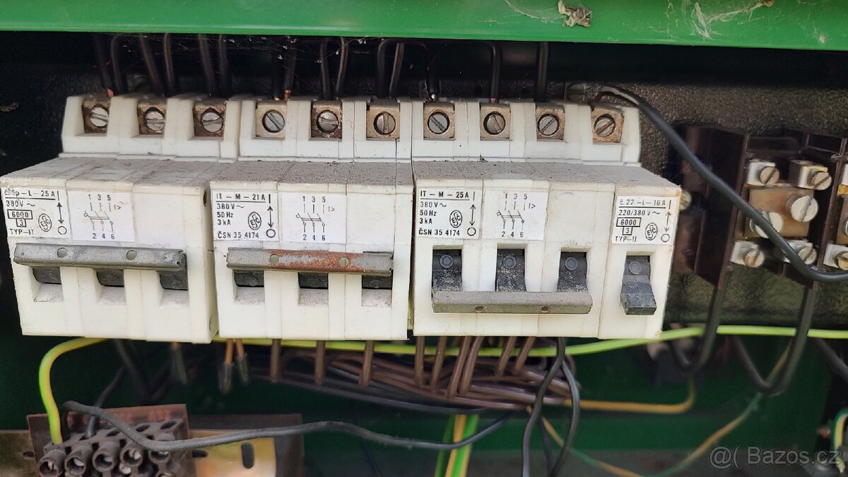 Stavební rozvaděč - 3