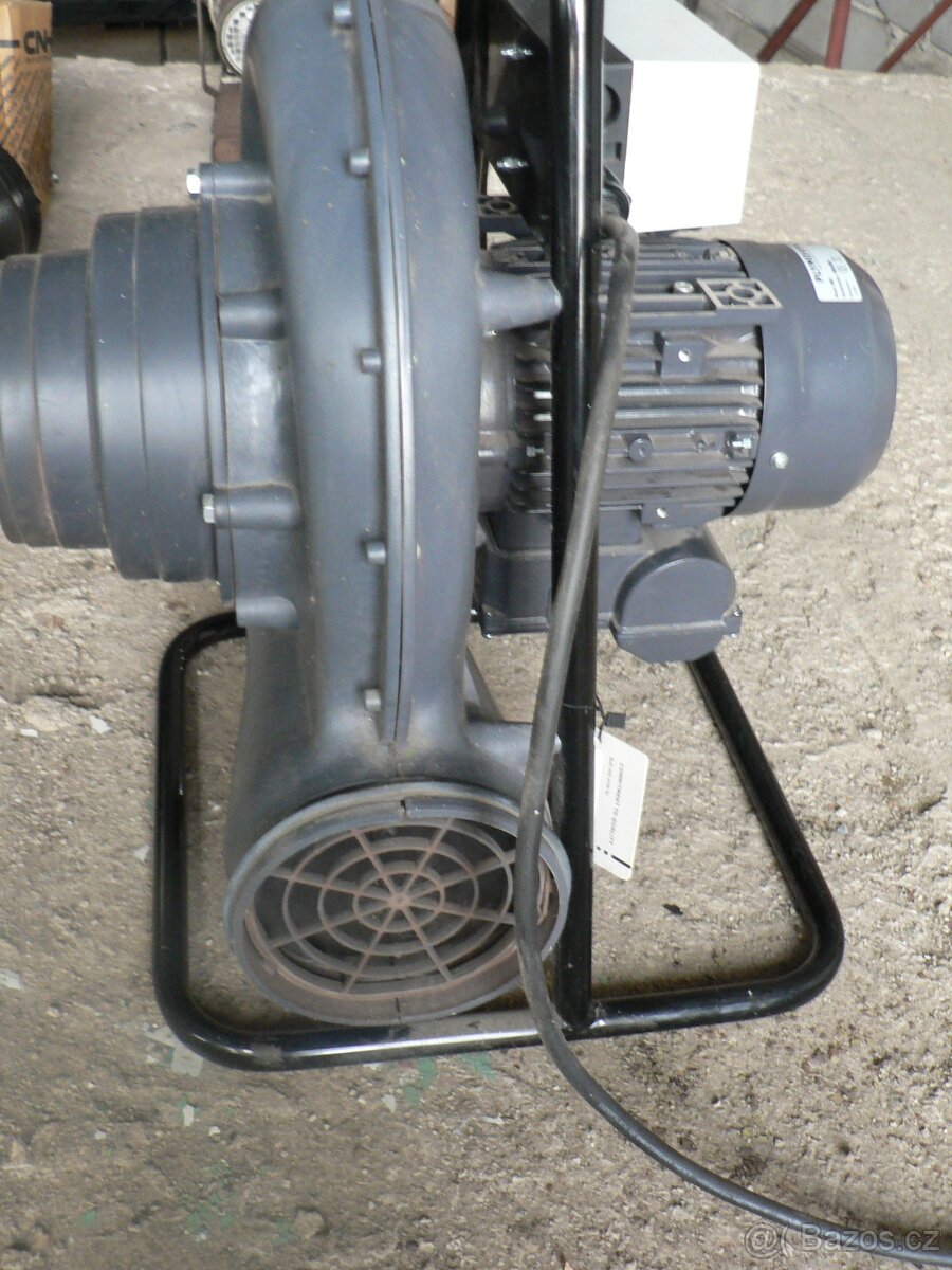 Průmyslový odsávací ventilátor Plymovent MNF - 3