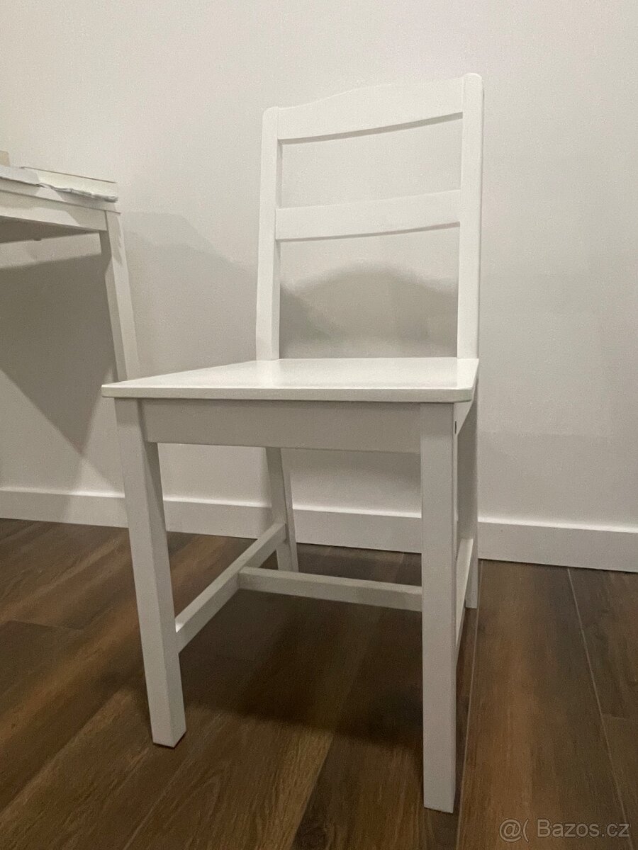 Jídelní stůl a 2 židle - 3