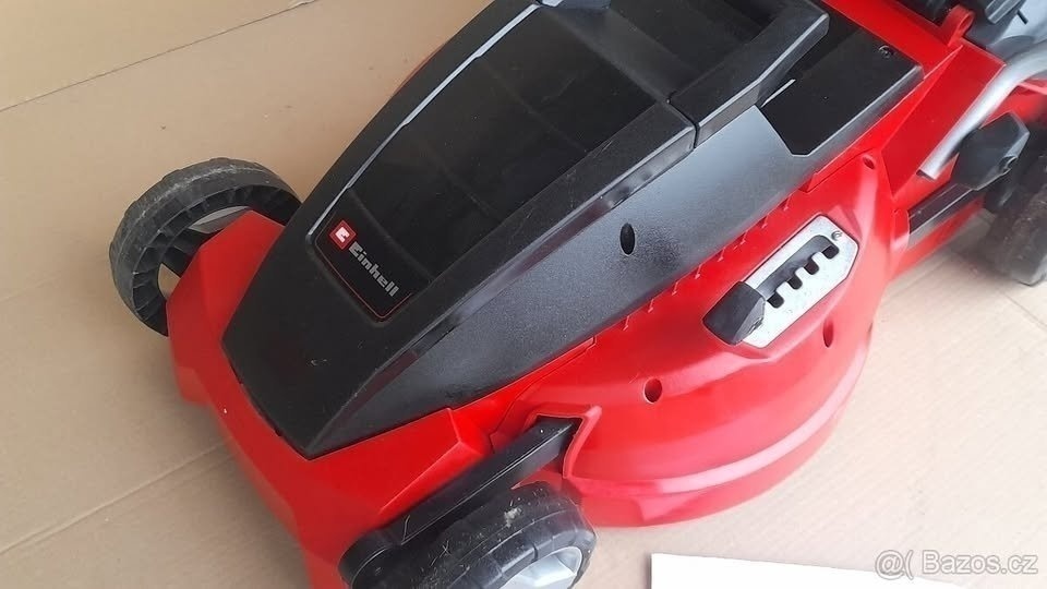 Elektrická sekačka Einhell GC-EM 1536 - 3