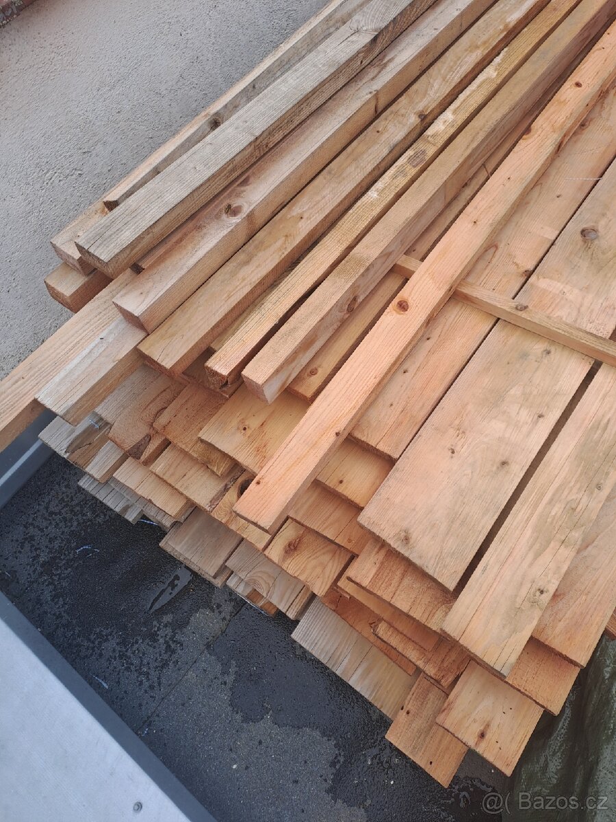 Prodám desky a střešní latě a pochází pláty - 3