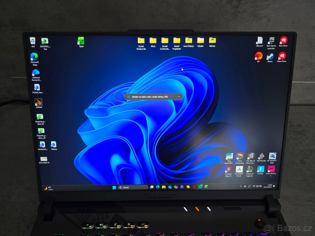 Herní notebook ASUS ROG Strix G16/i7/RTX 4060/32GB RAM/1TB - 3