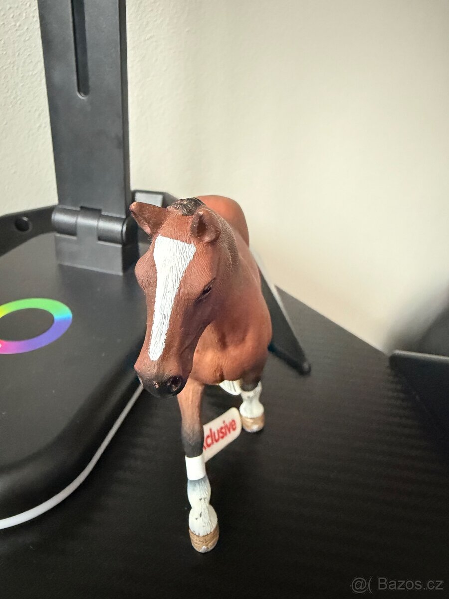 Schleich Hannoverská klisna exclusive - 3
