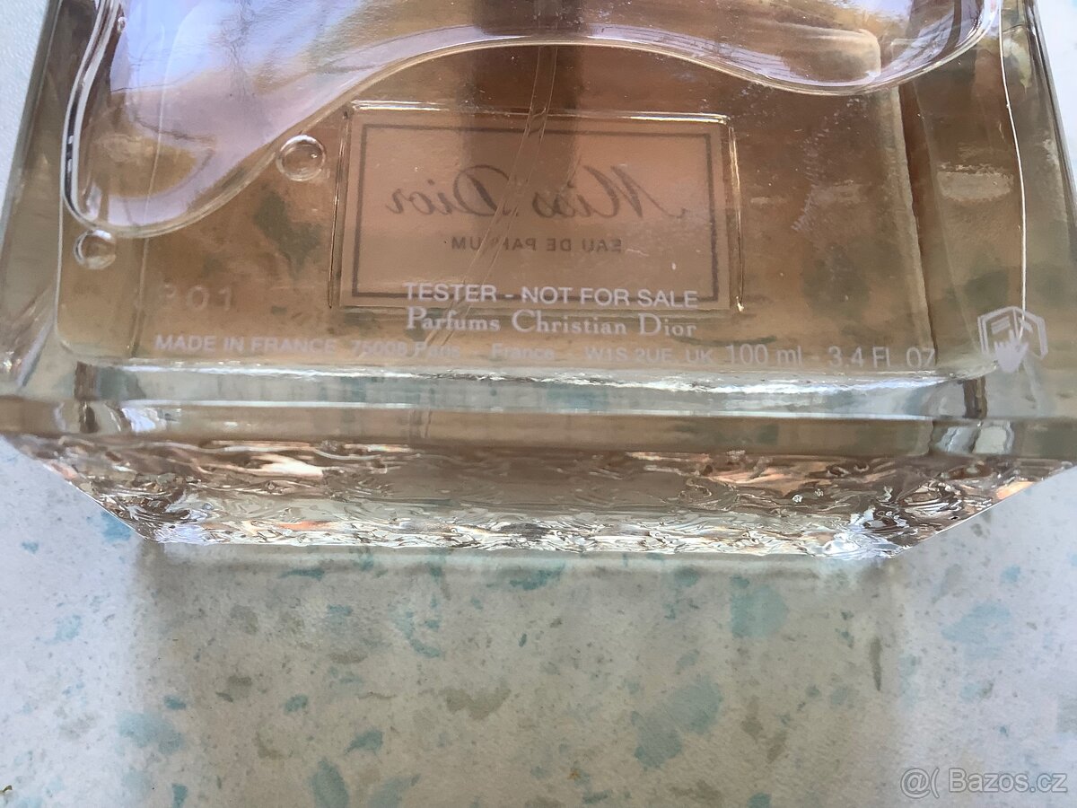 Miss Dior, Tom Ford Bitter Peach a Soleil Blanc, Ralph - 3