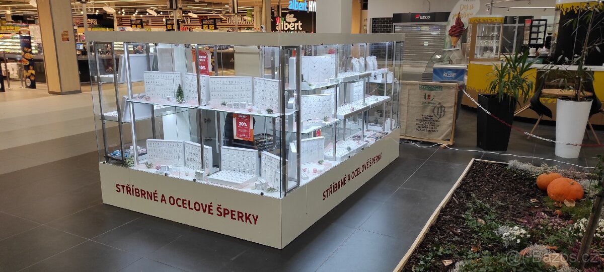 Prodám prodejní stánek/ kiosek do obchodního centra - 3