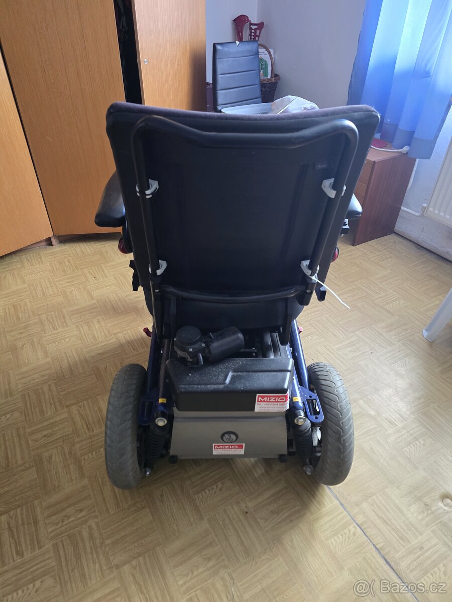 Elektrický invalidní vozík - 3