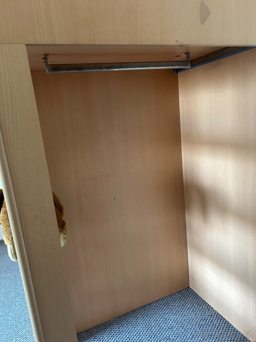 Dvoupatrová postel - 3