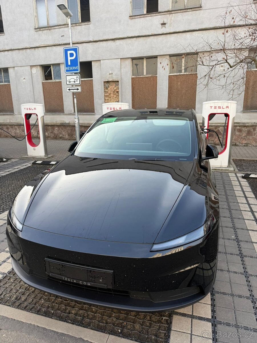 Tesla model Y 2026 std - 3