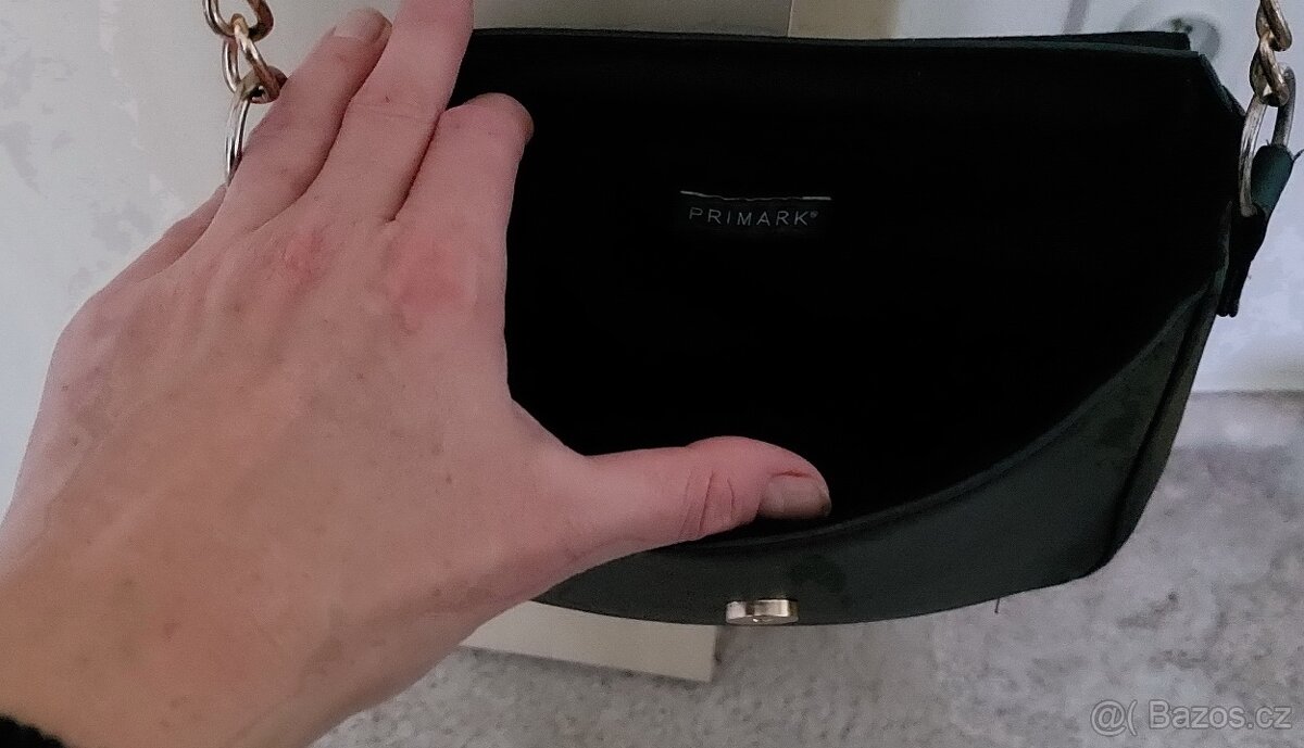 pěkná menší kabelka Primark - 3