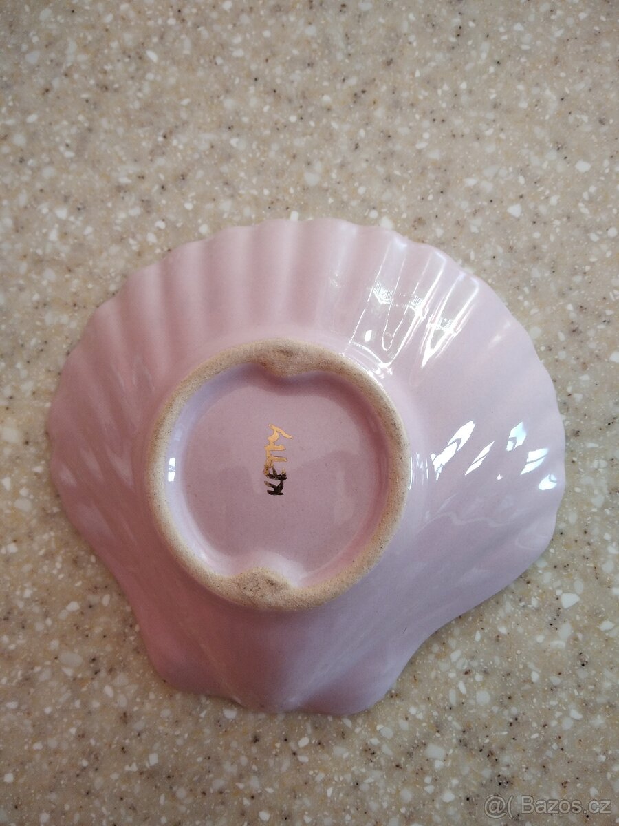MISKA / MUŠLE - růžový porcelán, bez vady. - 3