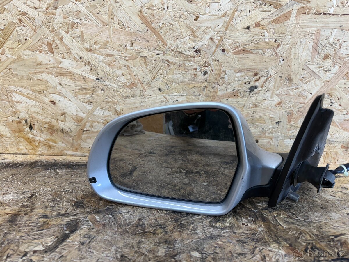 LEVÉ ZPĚTNÉ ZRCÁTKO AUDI A4 B8 8K1857409AG 6 PIN LX7W - 3