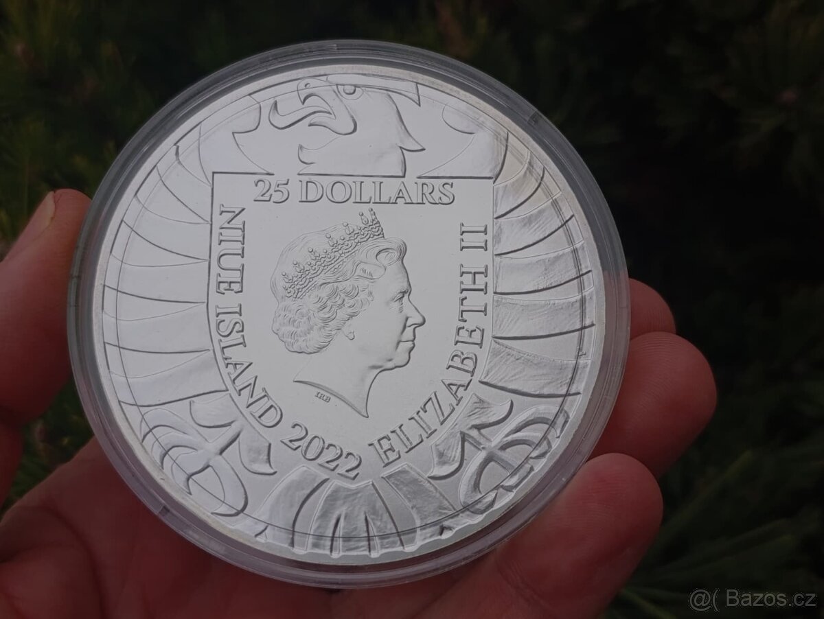 Stříbrná 10 oz investiční mince Český lev 2022 stand, 311gr. - 3