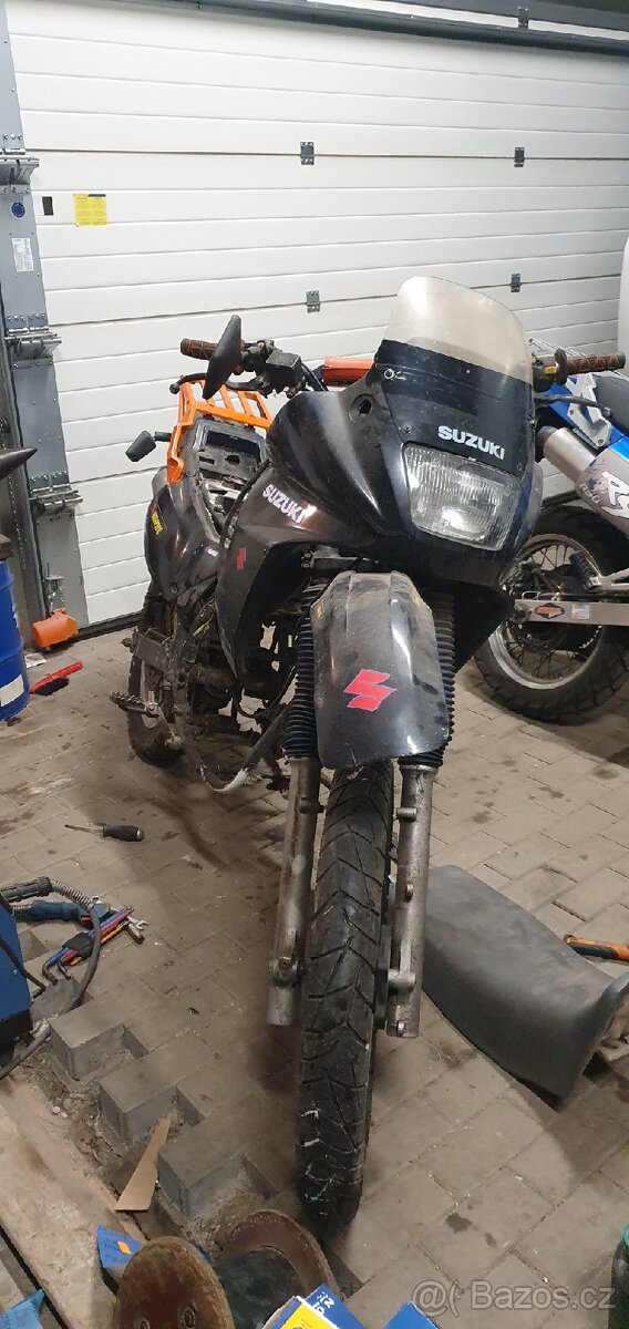 Dily Suzuki DR650 RSE - 3