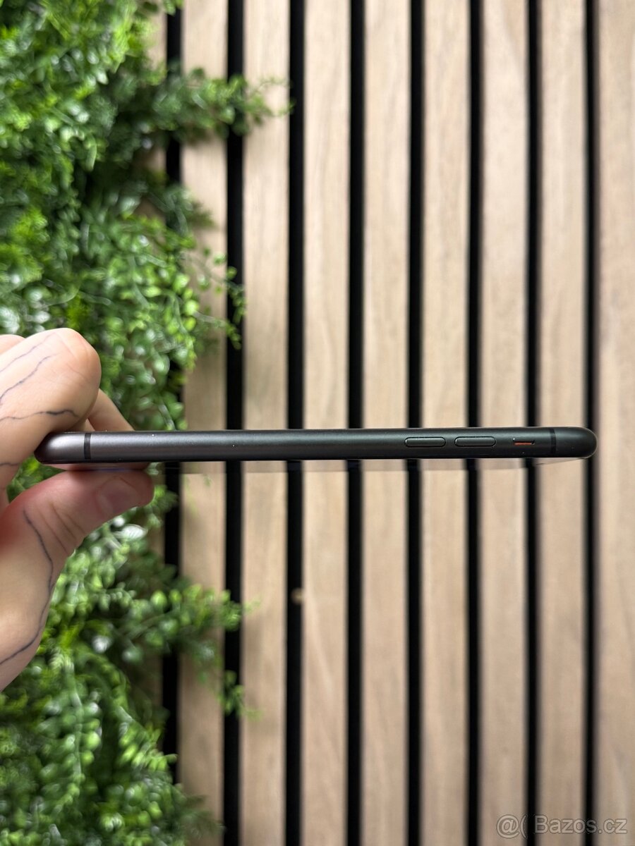 iPhone 11 64GB popisek - 3